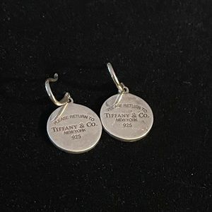 🔴Authentic TIFFANY & CO Circle ⭕️ RTT Earrings ❤️🎁